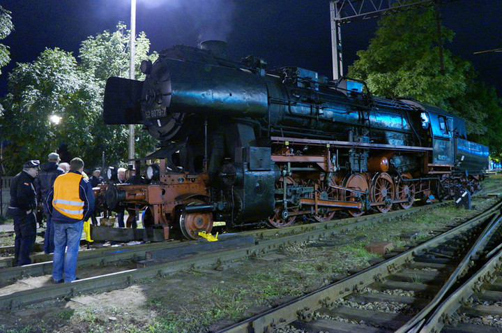 Niemiecki parowóz wypadł z torów zdjęcie nr 76308