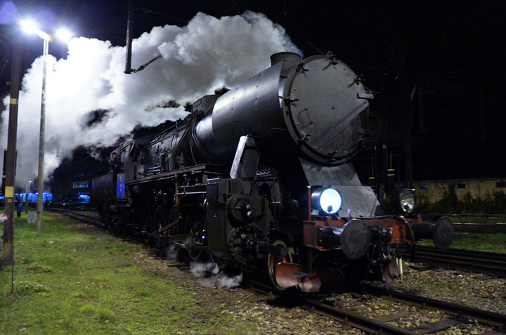 Parowozy nocą zdjęcie nr 76330