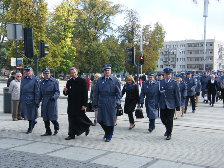 XII Jasnogórskie Spotkanie Środowiska Policyjnego zdjęcie nr 76332