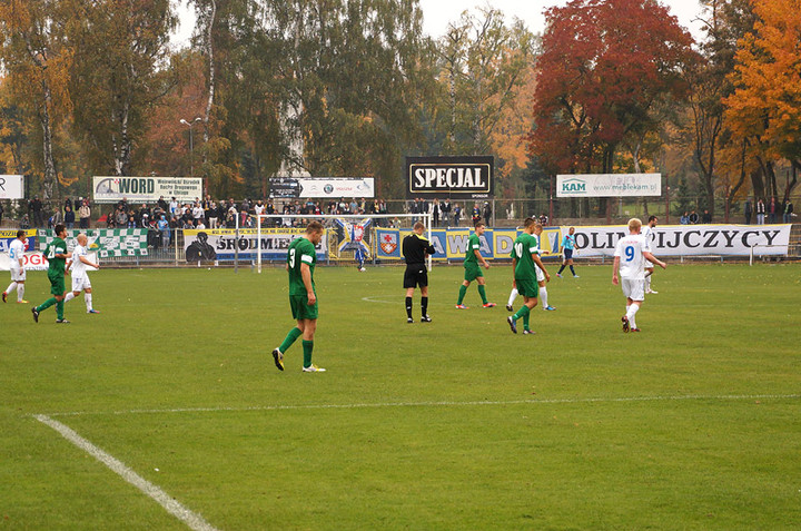 Olimpia przegrała ze Świtem zdjęcie nr 76831