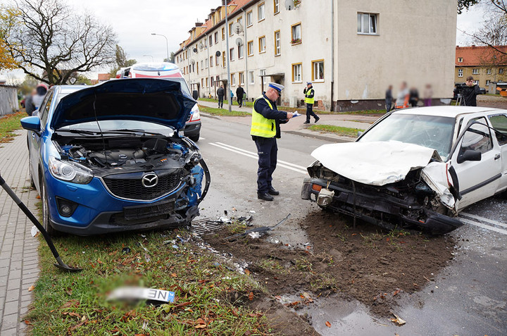 Stawidłowa: czołowe zderzenie "na podwójnym gazie" zdjęcie nr 77187