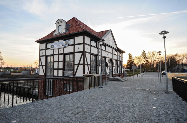 Kiedyś giełda, teraz pub zdjęcie nr 78052