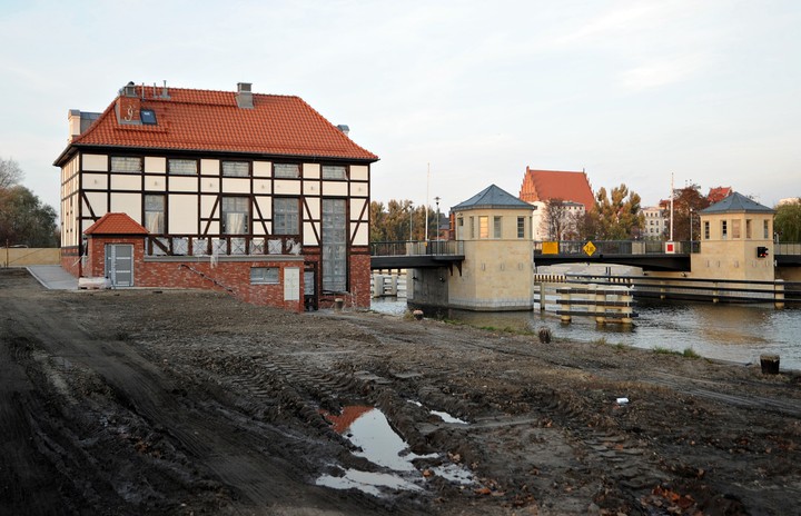 Kiedyś giełda, teraz pub zdjęcie nr 78056