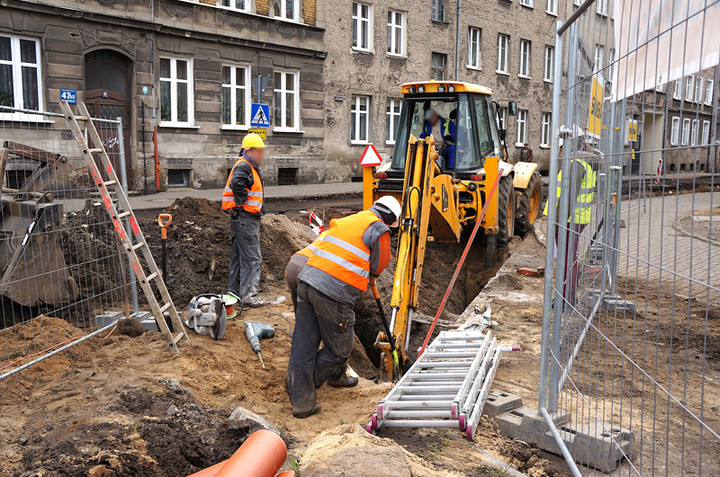 Prace w rejonie ulic: Malborska, Fabryczna i Zagonowa zdjęcie nr 78649