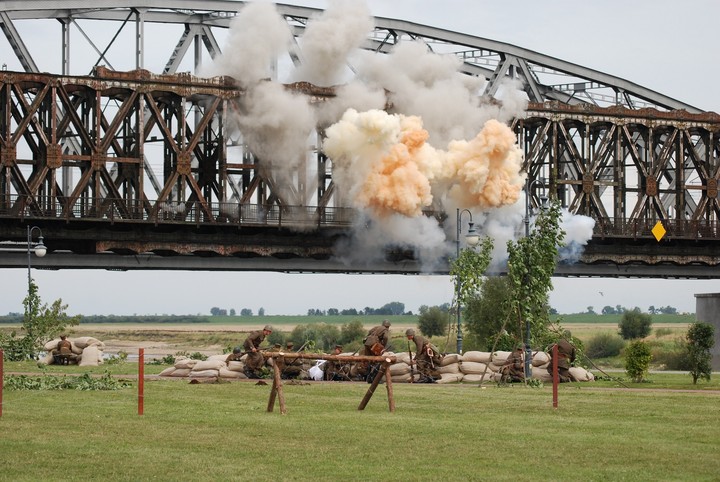 Historia na wyciągnięcie ręki zdjęcie nr 79579