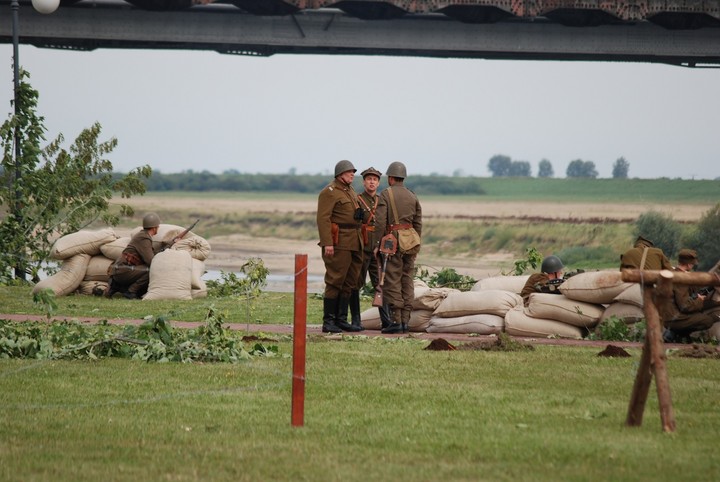 Historia na wyciągnięcie ręki zdjęcie nr 79600