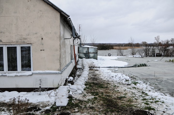 Stan ostrzegawczy w Nowakowie zdjęcie nr 79674