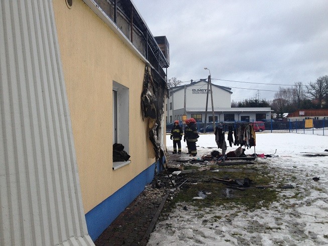 Pożar w hurtowni odzieży w Gronowie Górnym zdjęcie nr 79821