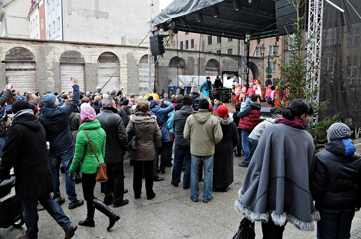 Jarmark, jarmark i po jarmarku... zdjęcie nr 80166