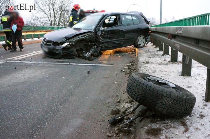 Zderzenie dwóch pojazdów zdjęcie nr 81030