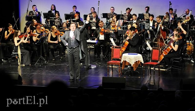 Zwyciężyła miłość zdjęcie nr 81147