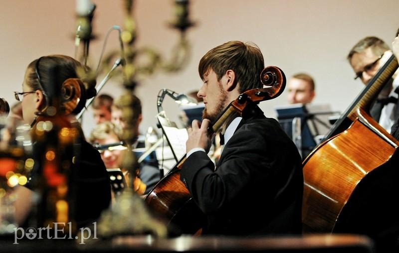 Zwyciężyła miłość zdjęcie nr 81132