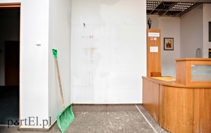 Powódź w bibliotece zdjęcie nr 84451