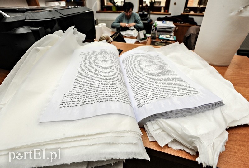 Powódź w bibliotece zdjęcie nr 84463