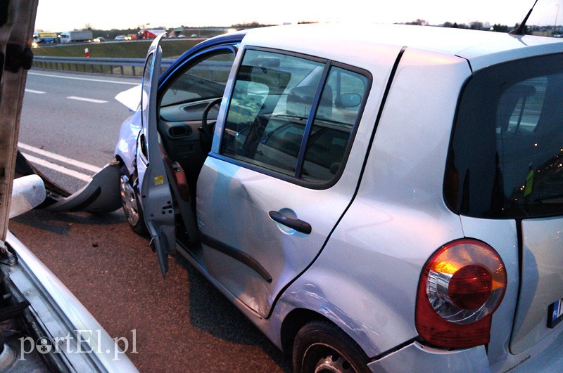 Węzeł Wschód: zderzenie czterech pojazdów zdjęcie nr 84477