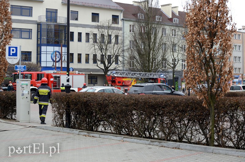 Bomba w sądzie? zdjęcie nr 84575