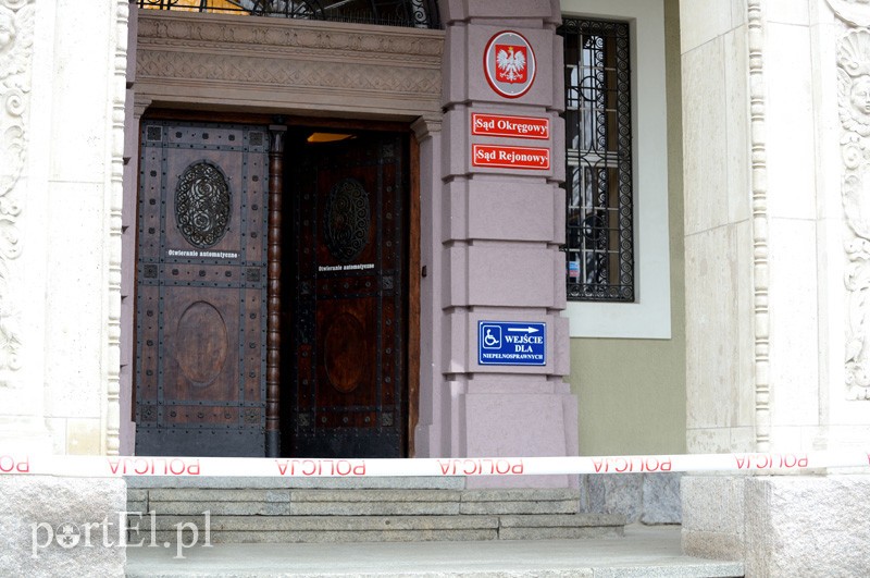 Bomba w sądzie? zdjęcie nr 84588
