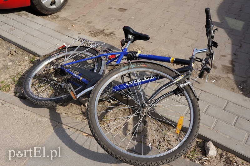 Odzieżowa: zderzenie rowerzysty z audi zdjęcie nr 84659