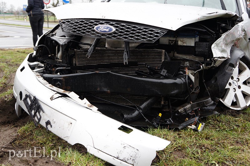 Kazimierzowo: wypadek na skrzyżowaniu zdjęcie nr 84852