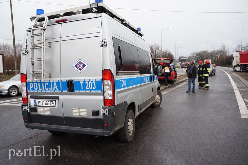 Kazimierzowo: wypadek na skrzyżowaniu zdjęcie nr 84844