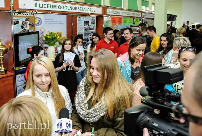 XII Elbląskie Targi Szkół Ponadgimnazjalnych zdjęcie nr 84953