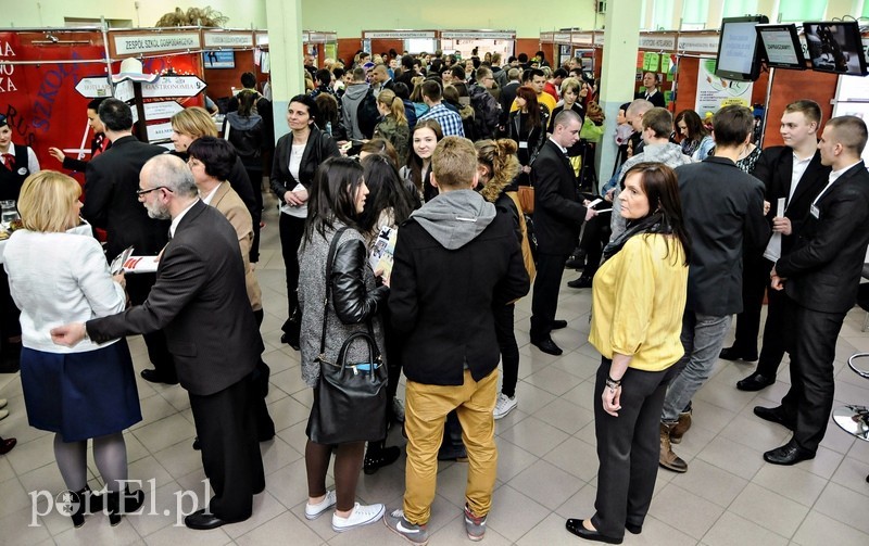 XII Elbląskie Targi Szkół Ponadgimnazjalnych zdjęcie nr 84958