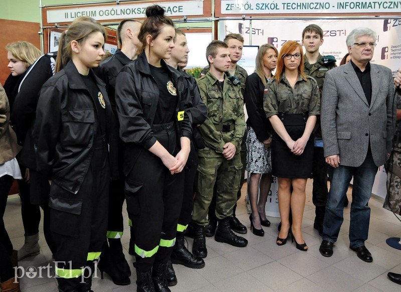 XII Elbląskie Targi Szkół Ponadgimnazjalnych zdjęcie nr 84943