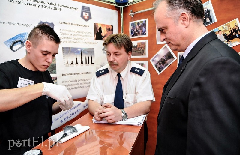 XII Elbląskie Targi Szkół Ponadgimnazjalnych zdjęcie nr 84941