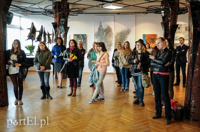 Wernisaż prac uczennic Liceum Plastycznego Samiry Arrami i Natali Magalskie zdjęcie nr 85076