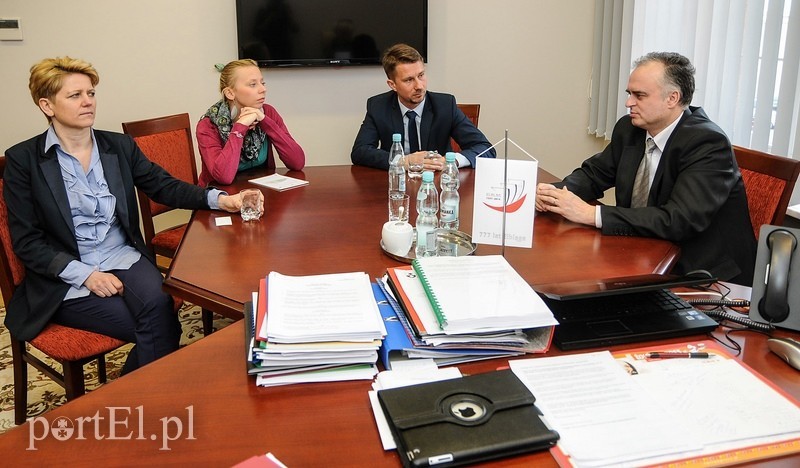 Prezydent ustąpił... zdjęcie nr 85137