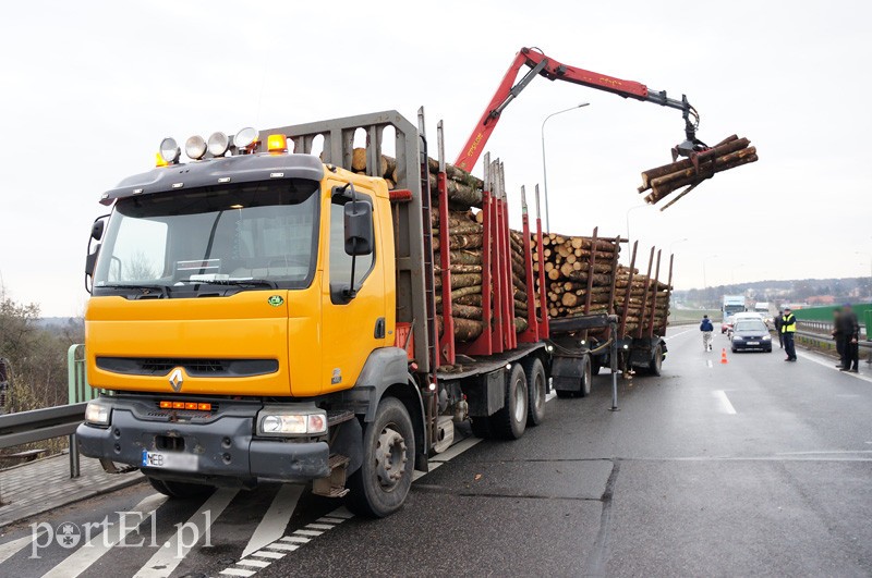 Węzeł Wschód: groźne zderzenie zdjęcie nr 85217