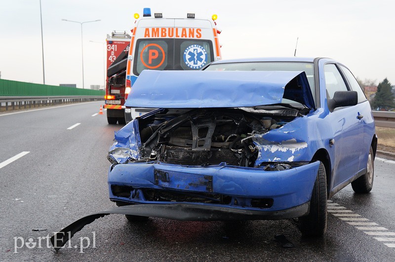 Węzeł Wschód: groźne zderzenie zdjęcie nr 85214