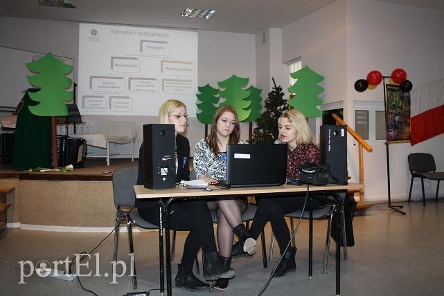 Czerwony Kapturek po niemiecku zdjęcie nr 85540