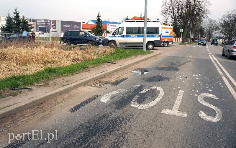 Żuławska: zderzenie przed przejazdem kolejowym zdjęcie nr 85566