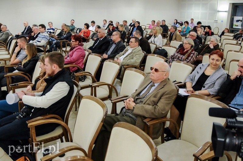 Starówka: wiele hałasu o hałas zdjęcie nr 85729