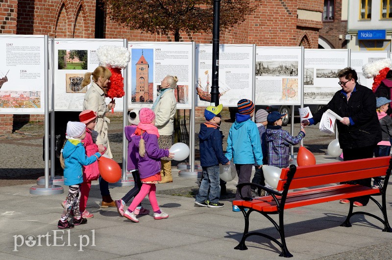 Najmłodsi też świętowali zdjęcie nr 85779