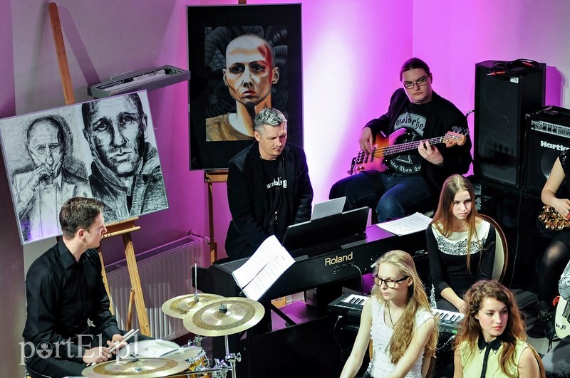 Nagrody za kulturalną pracę zdjęcie nr 86348