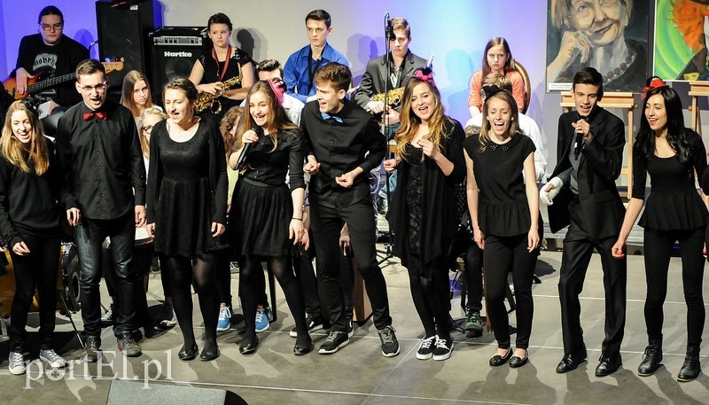 Nagrody za kulturalną pracę zdjęcie nr 86360