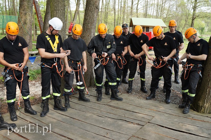 Strażacy na linach zdjęcie nr 86390