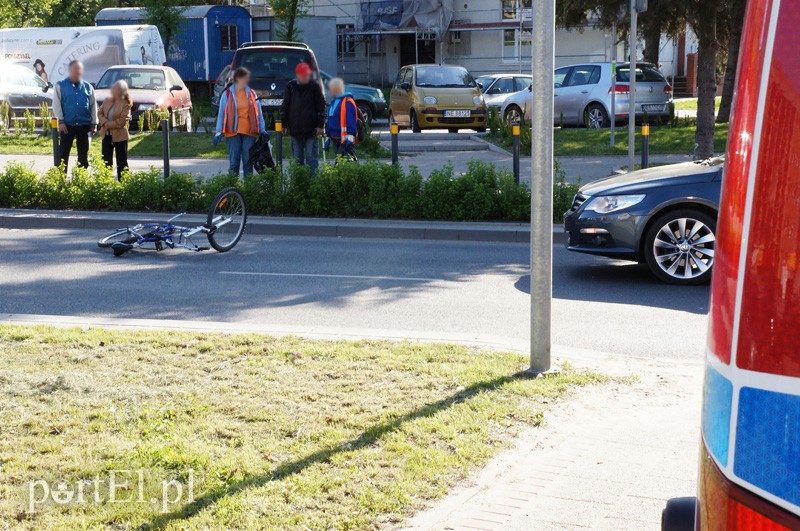 Rowerzysta wjechał w volkswagena zdjęcie nr 86407