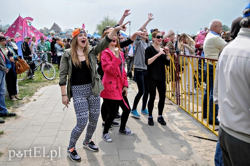 Rodzinny piknik na bulwarze zdjęcie nr 86802