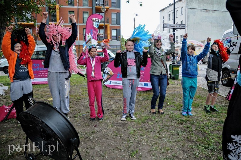 Rodzinny piknik na bulwarze zdjęcie nr 86818