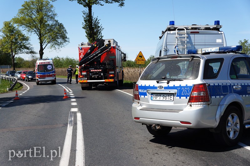 Karczowiska Górne: hyundaiem w drzewo zdjęcie nr 86932