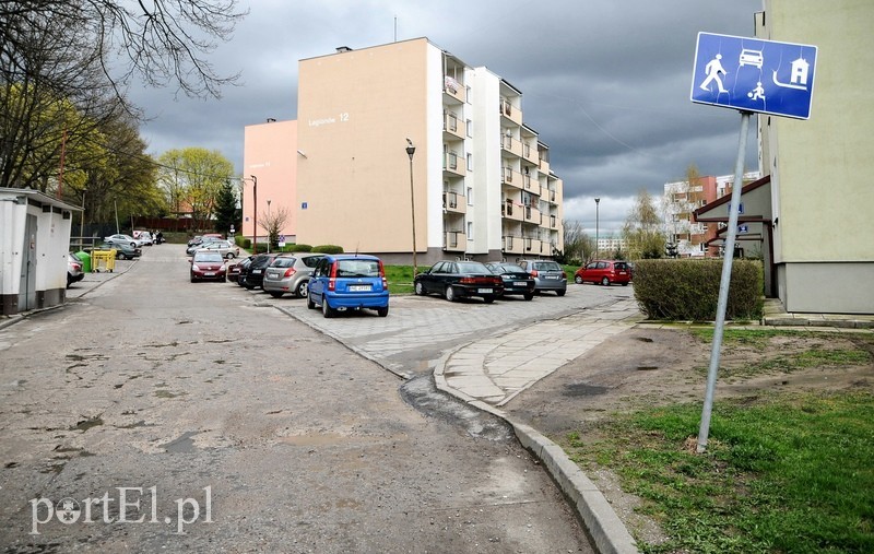 Legionów: droga przez mękę zdjęcie nr 87009