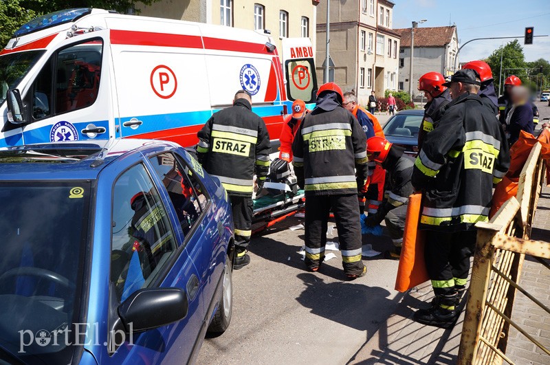 Groźny wypadek na Bema zdjęcie nr 87501