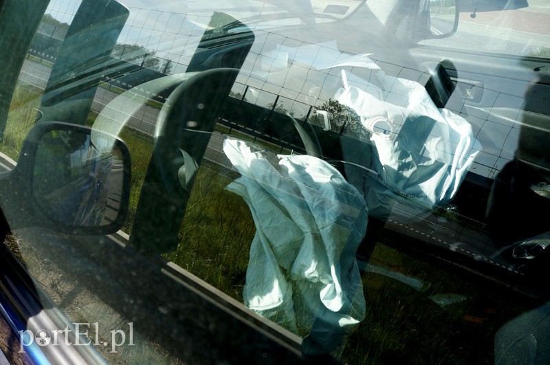 Czołowe zderzenie w Nowinie zdjęcie nr 87545