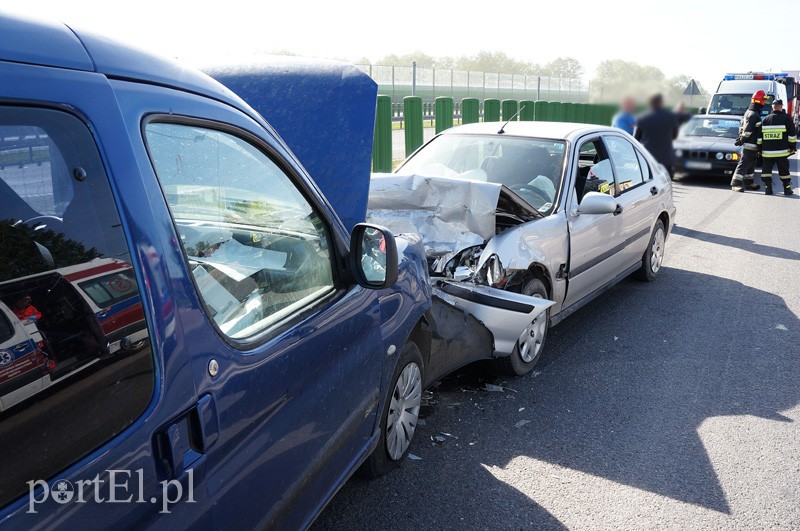 Czołowe zderzenie w Nowinie zdjęcie nr 87546