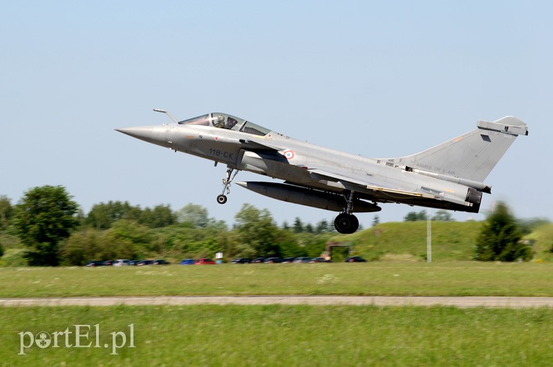 MiG-i i Rafale nad Królewem Malborskim zdjęcie nr 87898