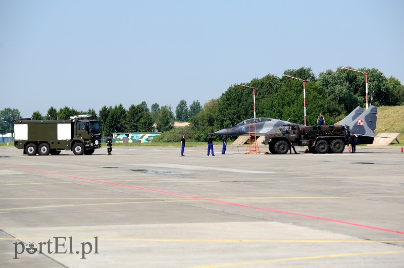 Samoloty MiG-29 z 22. Bazy Lotnictwa Taktycznego zdjęcie nr 87914