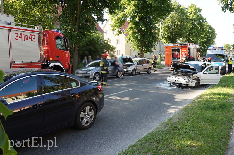 Groźne zderzenie na Grottgera zdjęcie nr 88027